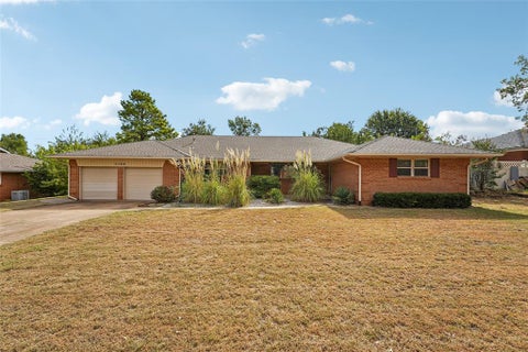 Photo of 3500 Bella Vista Drive, Midwest City, OK 73110 (MLS # 1248821)