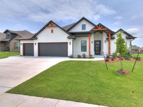 Photo of 1304 Monterey Drive, Norman, OK 73072 (MLS # 1236454)