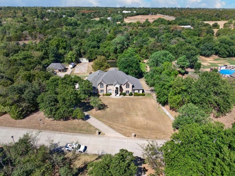 Photo of 3231 Wakefield Lane, Choctaw, OK 73020 (MLS # 1250834)