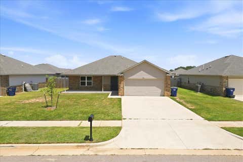 Photo of 1012 S Blackjack Lane, Mustang, OK 73064 (MLS # 1237814)