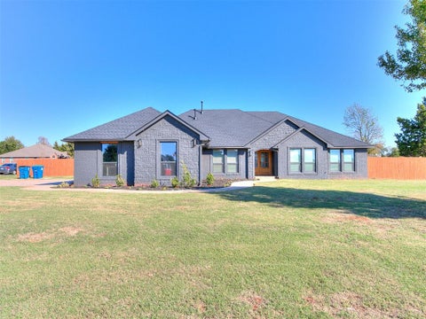 Photo of 2407 County Road 1195, Tuttle, OK 73089 (MLS # 1255207)