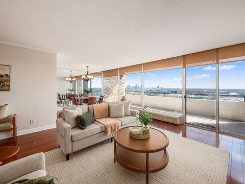 Photo of 1000 Urlin Avenue 920 #920, Columbus, OH 43212 (MLS # 226005565)