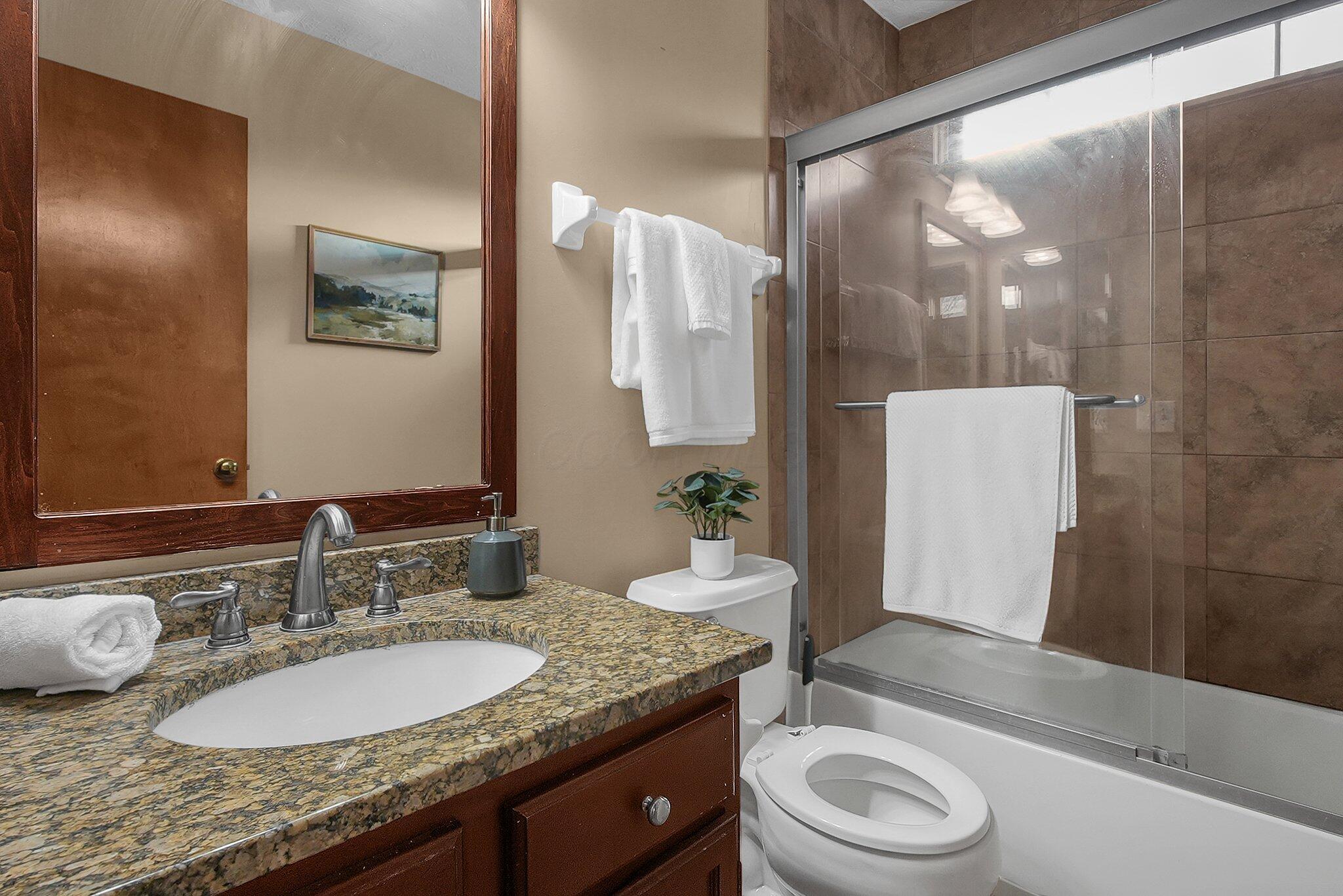 9136 Longstone Drive, Lewis Center, Ohio image 22