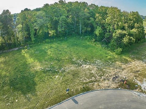 Photo of 7385 Wood Edge Lane, New Albany, OH 43054 (MLS # 225008616)