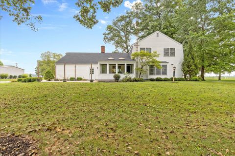 Tiny photo for 3919 Maple Grove Road, Marion, OH 43302 (MLS # 225037470)