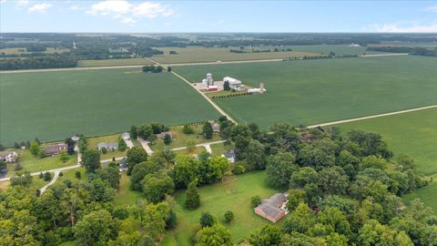Tiny photo for 3919 Maple Grove Road, Marion, OH 43302 (MLS # 225037470)