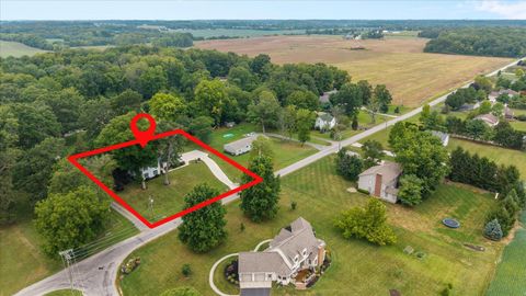 Tiny photo for 3919 Maple Grove Road, Marion, OH 43302 (MLS # 225037470)