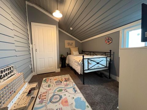 Tiny photo for 152 Pinckney Street, Circleville, OH 43113 (MLS # 225037753)