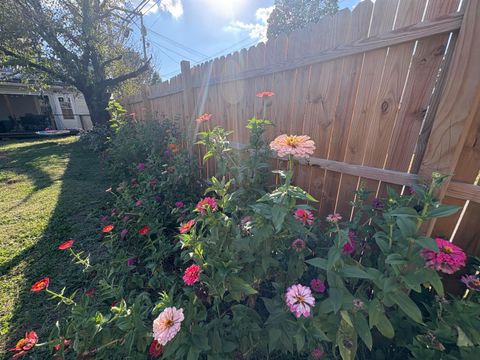 Tiny photo for 152 Pinckney Street, Circleville, OH 43113 (MLS # 225037753)