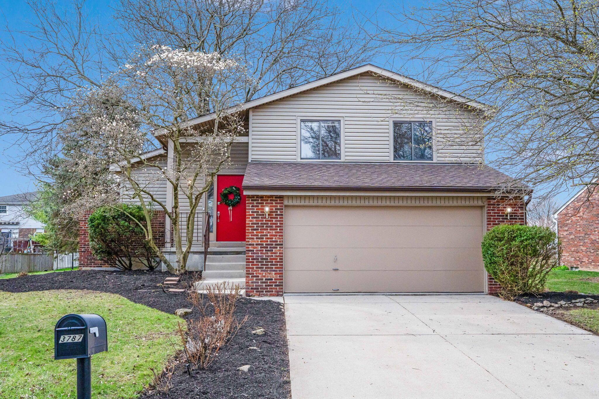 3787 Dinsmore Castle Drive, Columbus, Ohio image 1