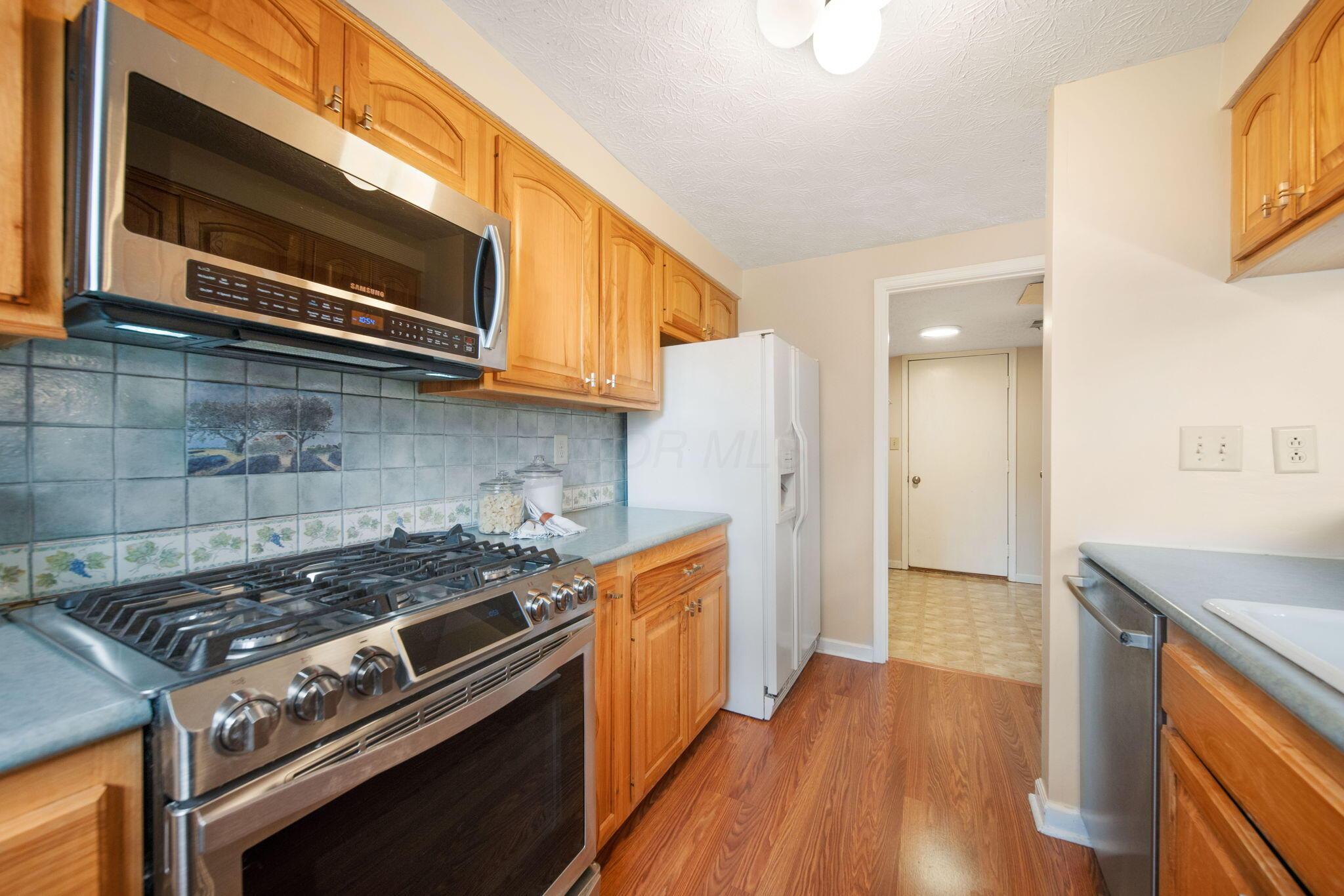 3787 Dinsmore Castle Drive, Columbus, Ohio image 28