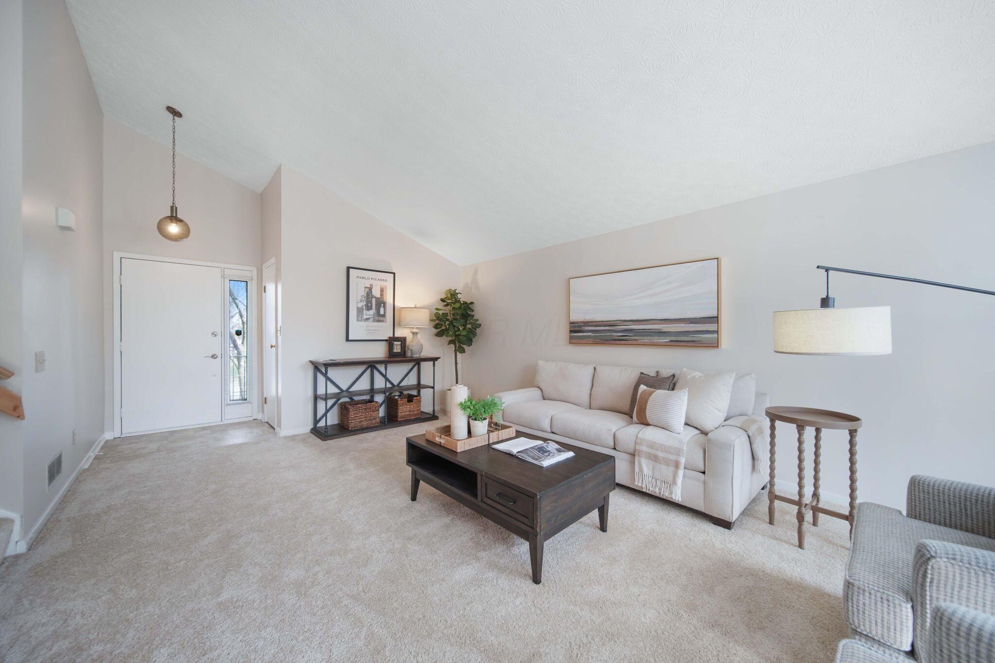 3787 Dinsmore Castle Drive, Columbus, Ohio image 6