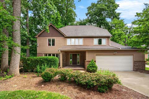 Photo of 8314 BRECKENRIDGE Way, Columbus, OH 43235 (MLS # 226021707)