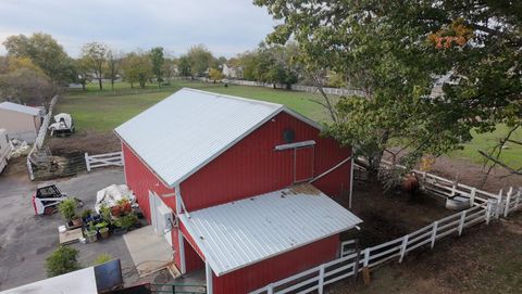 Tiny photo for 1091 Vernon Drive, Columbus, OH 43207 (MLS # 226003007)