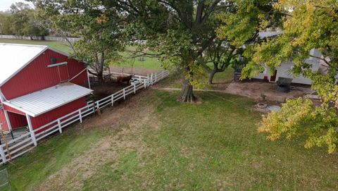 Tiny photo for 1091 Vernon Drive, Columbus, OH 43207 (MLS # 226003007)