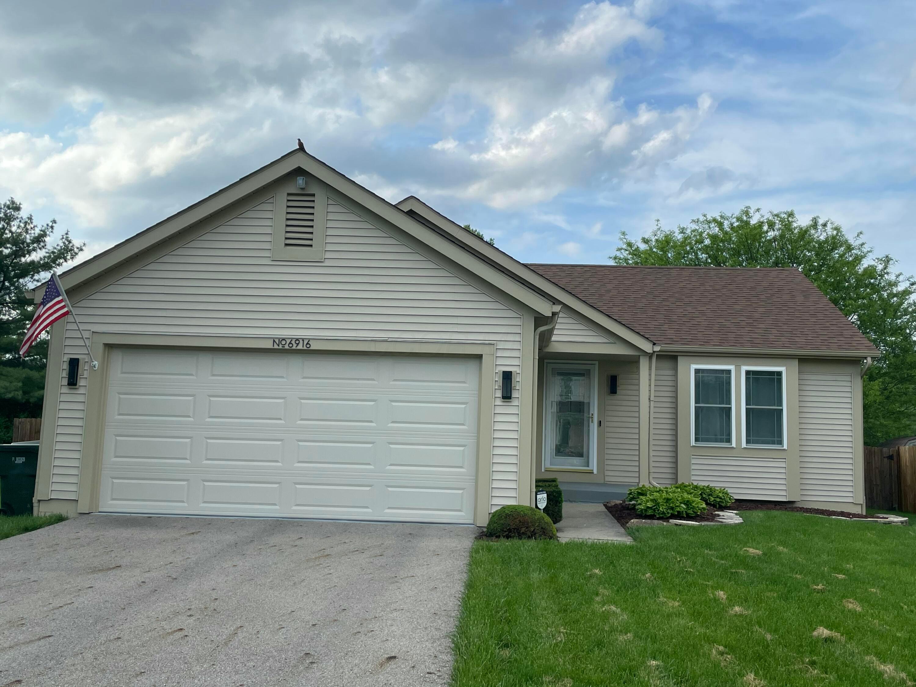 6916 Woody Court, Canal Winchester, Ohio image 1