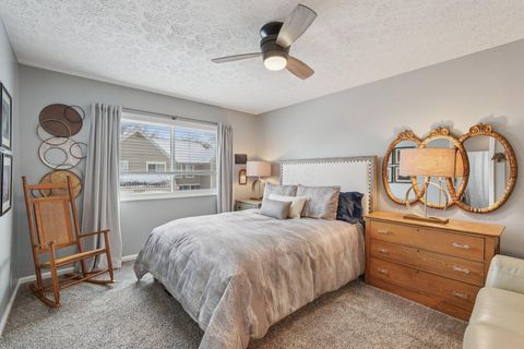 Tiny photo for 3429 Eastwoodlands Trail, Hilliard, OH 43026 (MLS # 225045532)