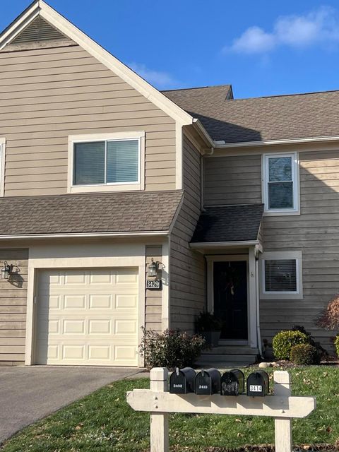 Photo of 3429 Eastwoodlands Trail, Hilliard, OH 43026 (MLS # 225045532)