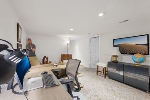 Tiny photo for 3429 Eastwoodlands Trail, Hilliard, OH 43026 (MLS # 225045532)