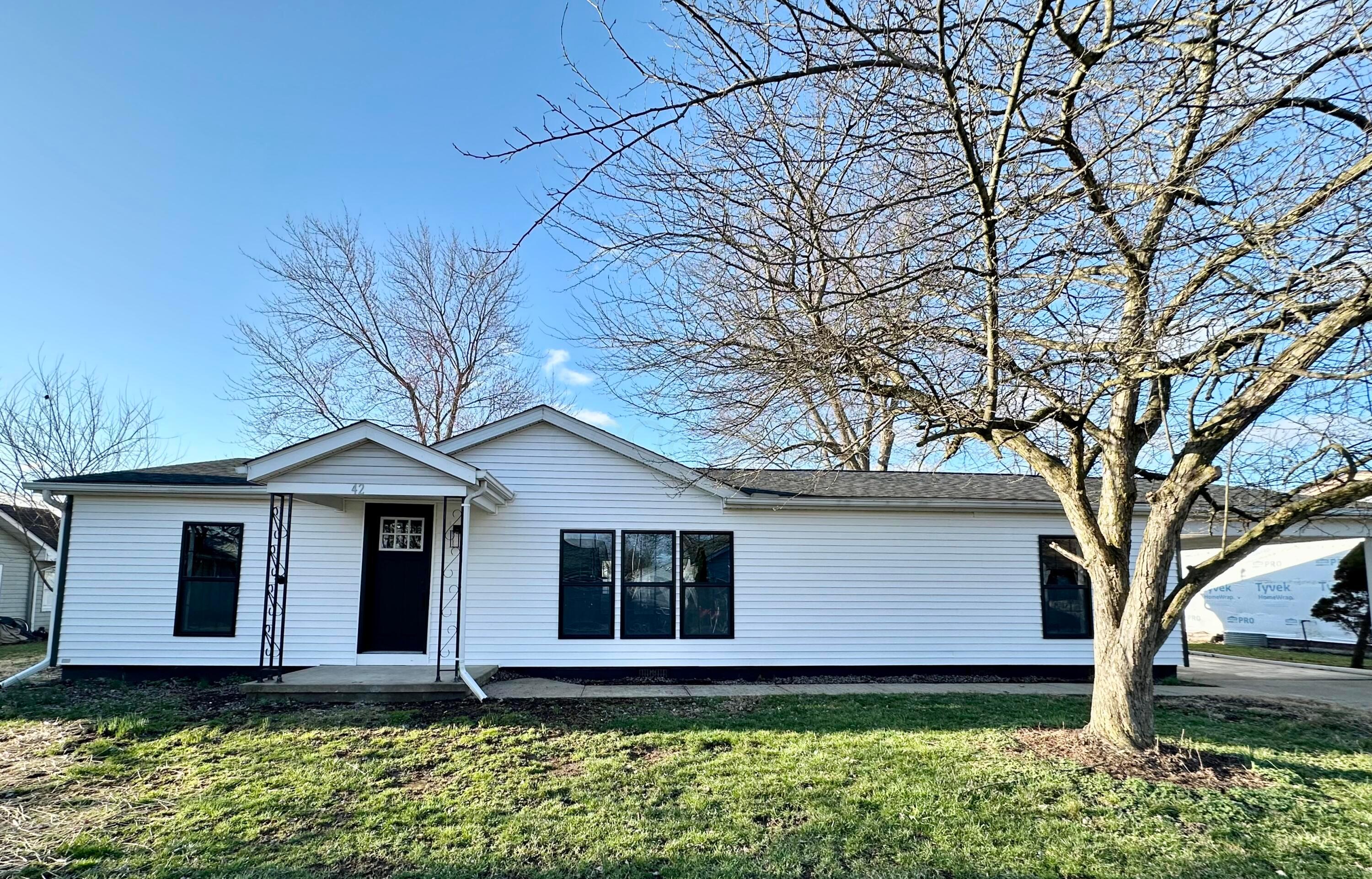 42 Highland Avenue, Buckeye Lake, Ohio image 1