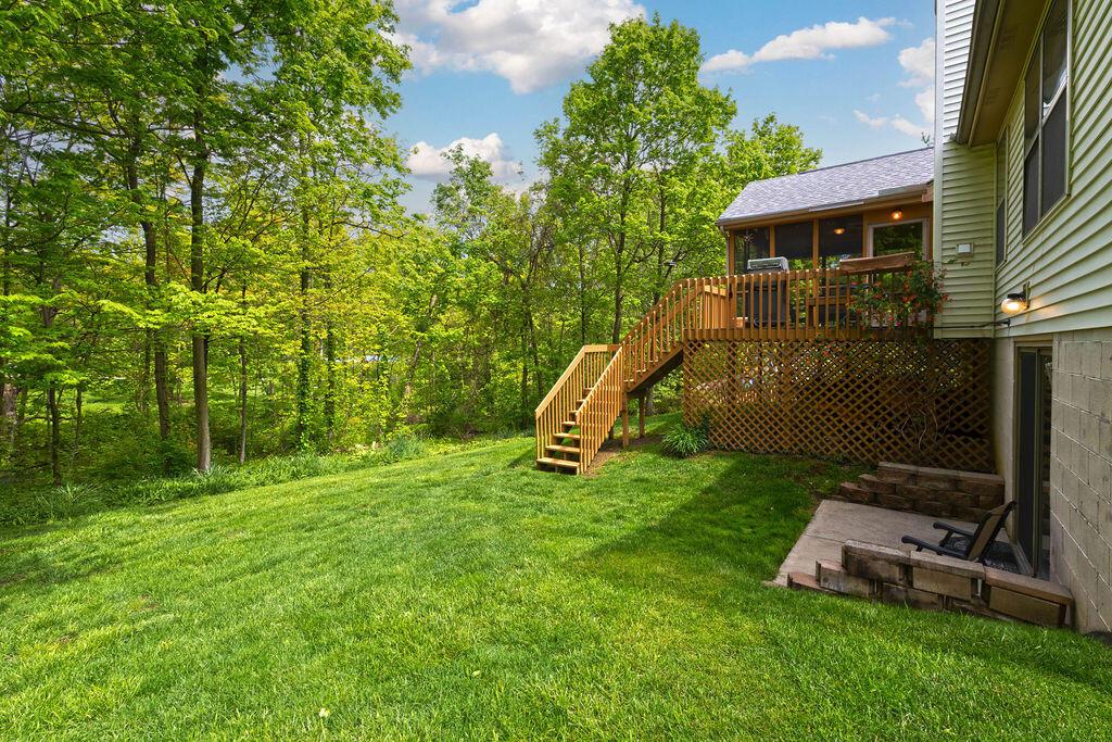 7686 Pinehill Road