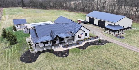 Photo of 1661 State Route 603, Lucas, OH 44843 (MLS # 226001234)