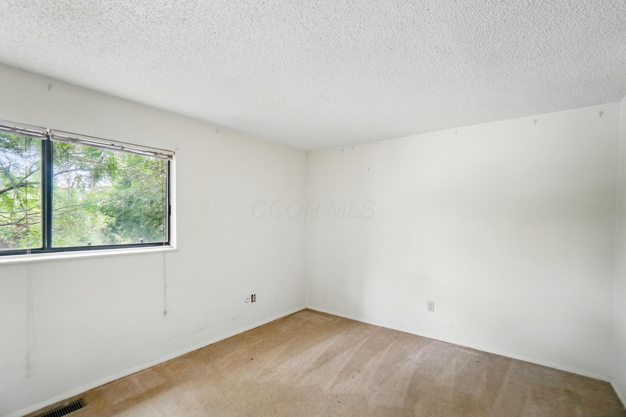 96 Lancelot Lane, Westerville, Ohio image 15