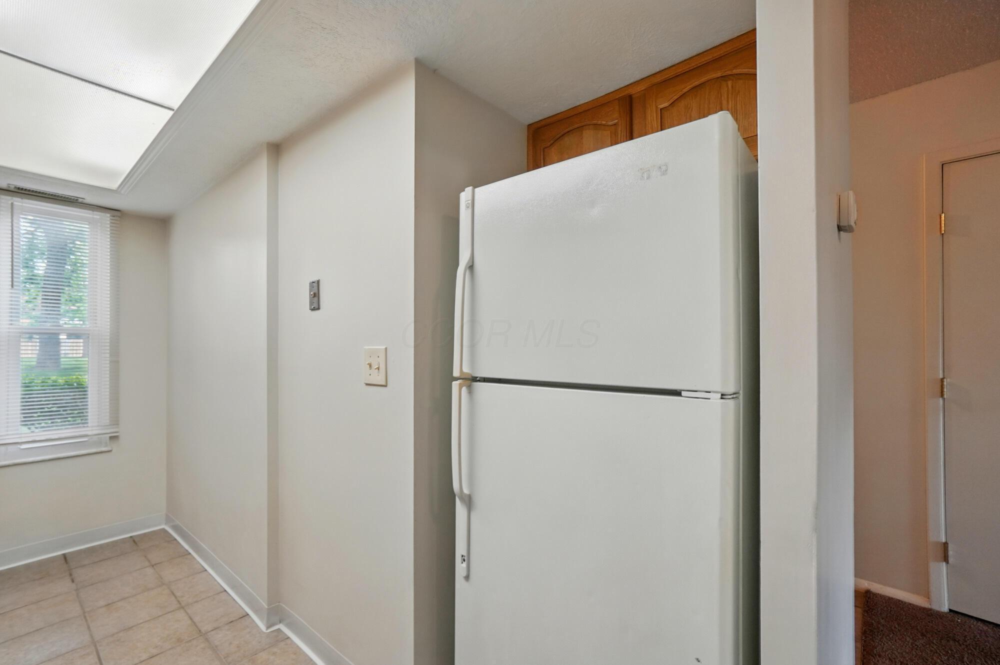 96 Lancelot Lane, Westerville, Ohio image 13