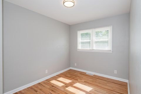 Tiny photo for 603 E Light Street, Urbana, OH 43078 (MLS # 225037674)