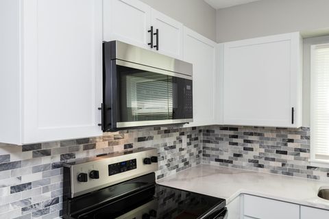 Tiny photo for 603 E Light Street, Urbana, OH 43078 (MLS # 225037674)