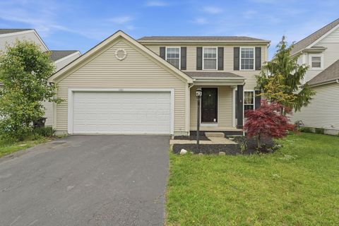 Photo of 1161 Willow Oak Drive, Blacklick, OH 43004 (MLS # 226016257)