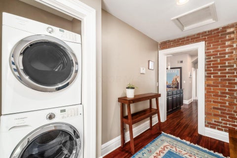 Tiny photo for 538 S 6th Street, Columbus, OH 43206 (MLS # 226020224)