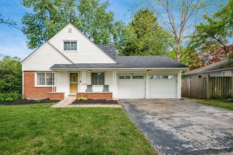 Tiny photo for 3186 Mountview Road, Columbus, OH 43221 (MLS # 226014460)