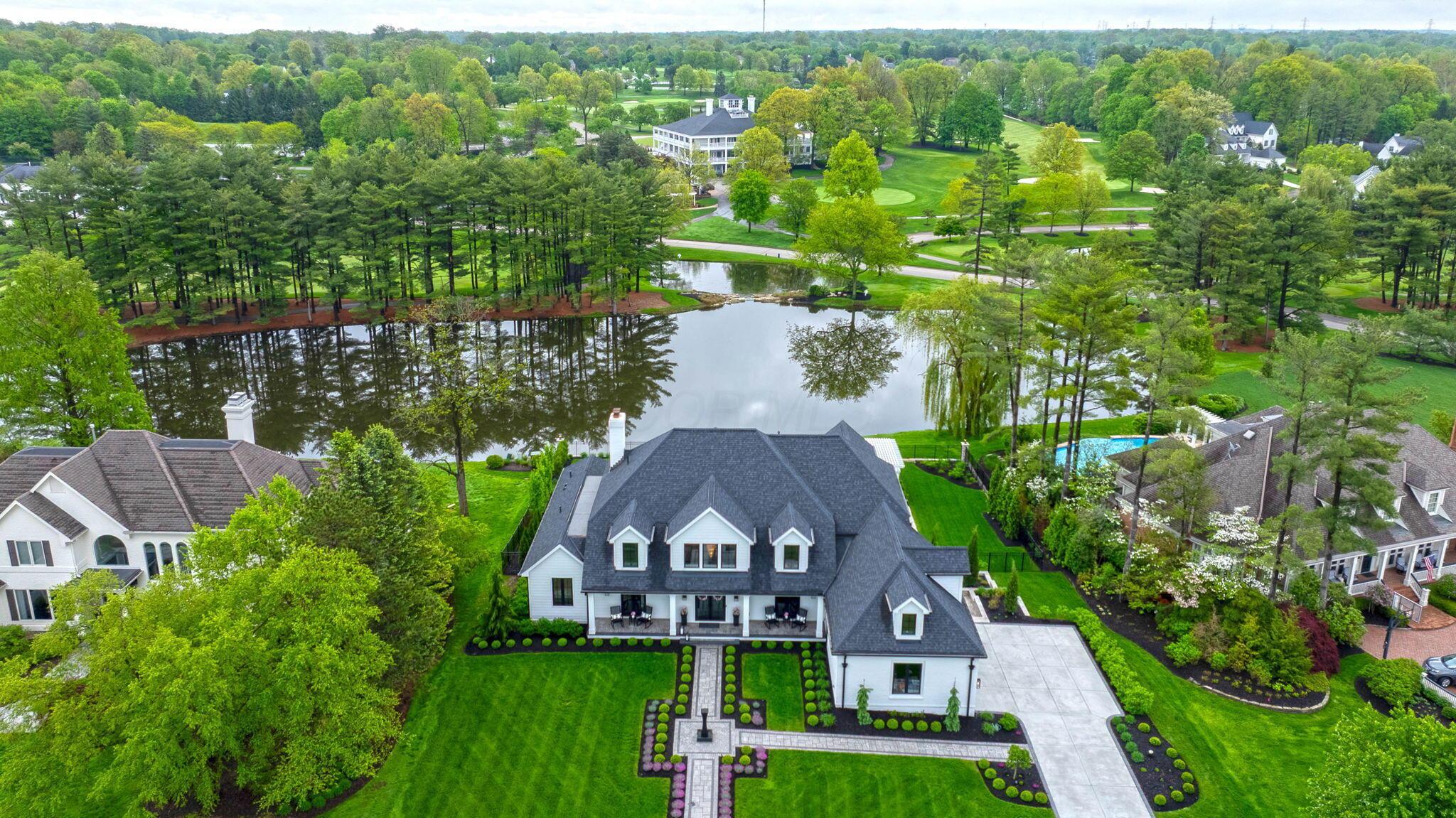 6843 Lake Trail Drive, Westerville, Ohio image 3