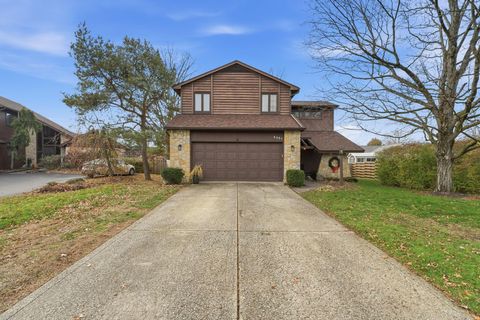 Tiny photo for 5351 Fortress Trail, Columbus, OH 43230 (MLS # 225044598)