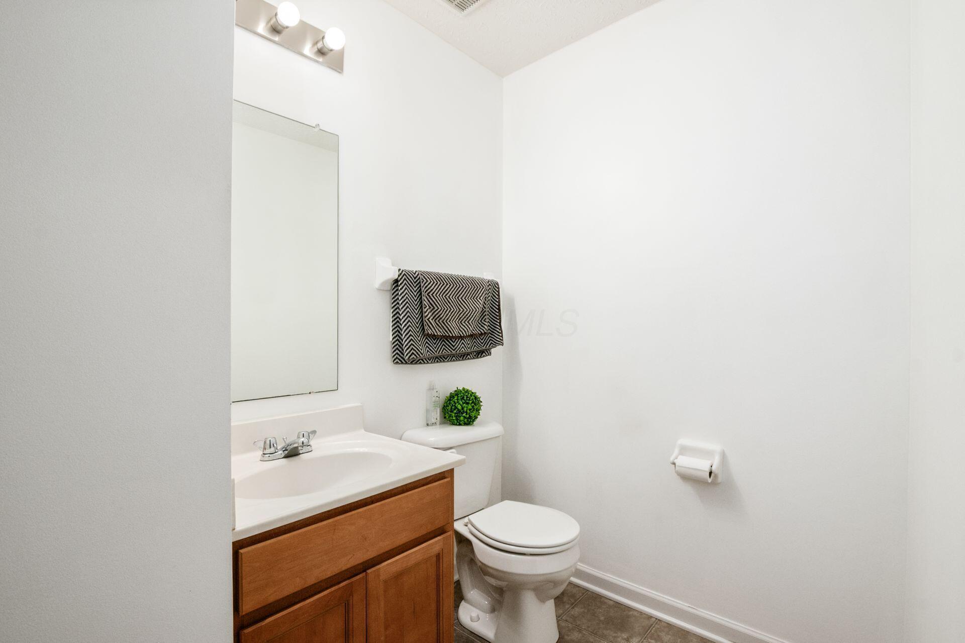 1420 Bellow Falls Place, Columbus, Ohio image 13