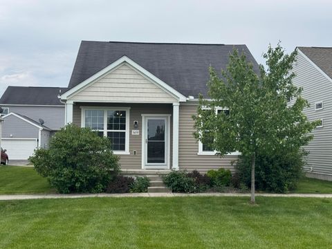 Photo of 5659 Battle Creek Way, Columbus, OH 43228 (MLS # 226017360)