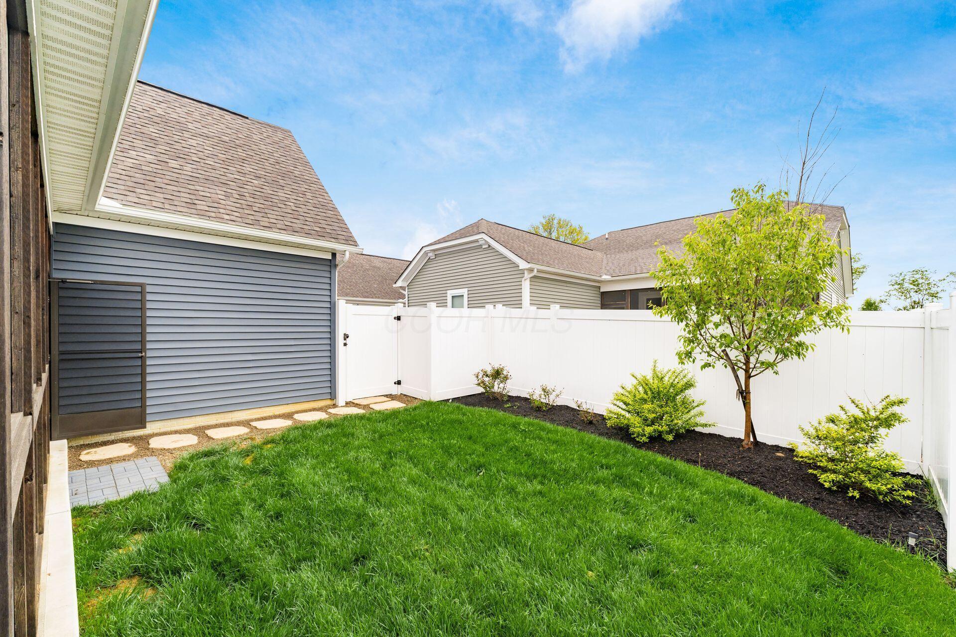 5605 Jessica Lane, Powell, Ohio image 42