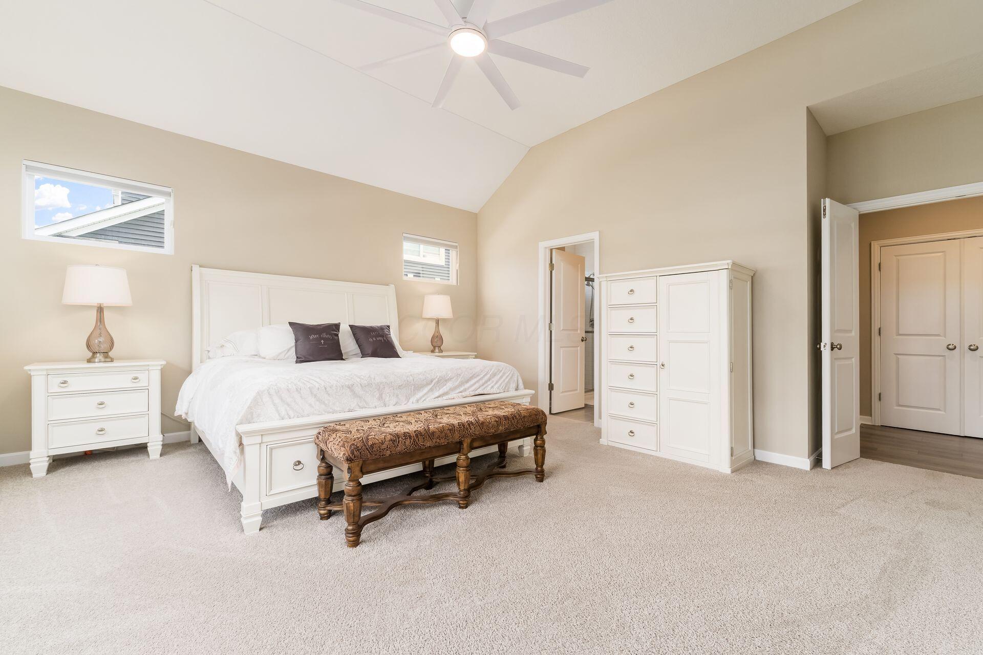 5605 Jessica Lane, Powell, Ohio image 12