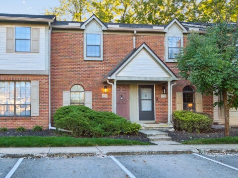 Photo of 5226 Brandy Oaks Lane, Columbus, OH 43220 (MLS # 226038264)