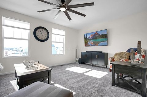 Tiny photo for 460 Harness Place, Marysville, OH 43040 (MLS # 226005039)