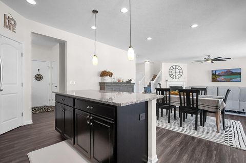 Tiny photo for 460 Harness Place, Marysville, OH 43040 (MLS # 226005039)