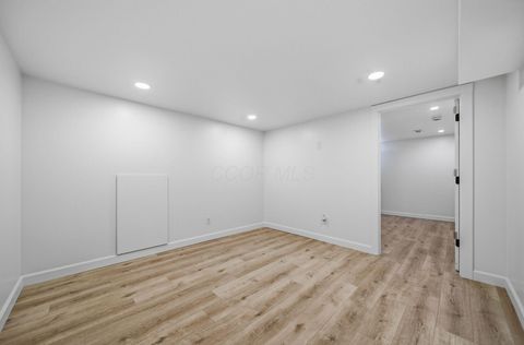 Tiny photo for 1303 S Ohio Avenue, Columbus, OH 43206 (MLS # 225044988)