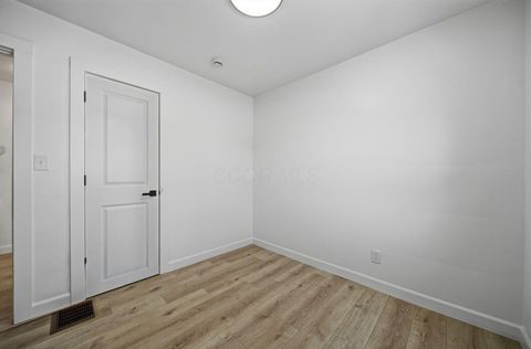 Tiny photo for 1303 S Ohio Avenue, Columbus, OH 43206 (MLS # 225044988)