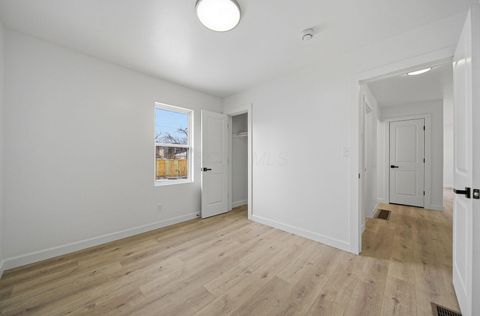 Tiny photo for 1303 S Ohio Avenue, Columbus, OH 43206 (MLS # 225044988)