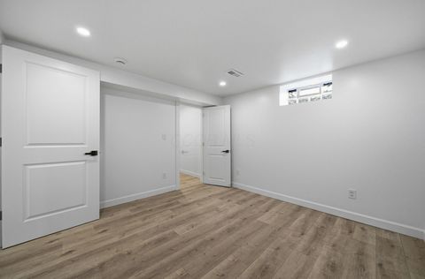 Tiny photo for 1303 S Ohio Avenue, Columbus, OH 43206 (MLS # 225044988)