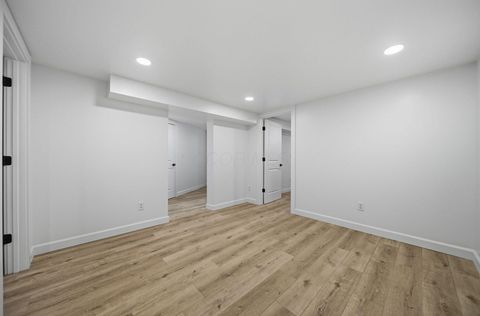 Tiny photo for 1303 S Ohio Avenue, Columbus, OH 43206 (MLS # 225044988)