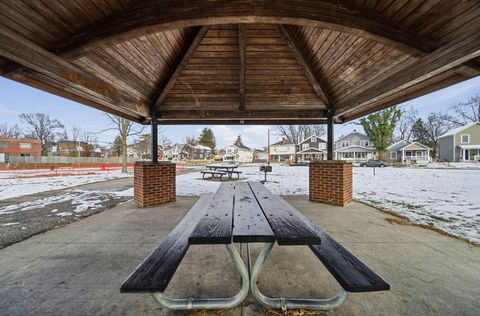 Tiny photo for 1303 S Ohio Avenue, Columbus, OH 43206 (MLS # 225044988)