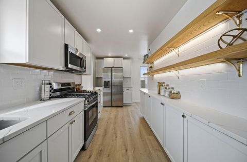 Tiny photo for 1303 S Ohio Avenue, Columbus, OH 43206 (MLS # 225044988)