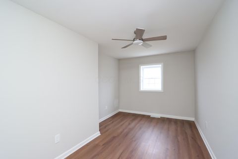 Tiny photo for 4051 State Route Avenue W, Ontario, OH 44903 (MLS # 226000847)